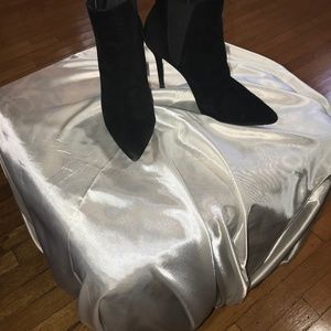 Stuart Weitzman 5M Black Suede Ankle Boots